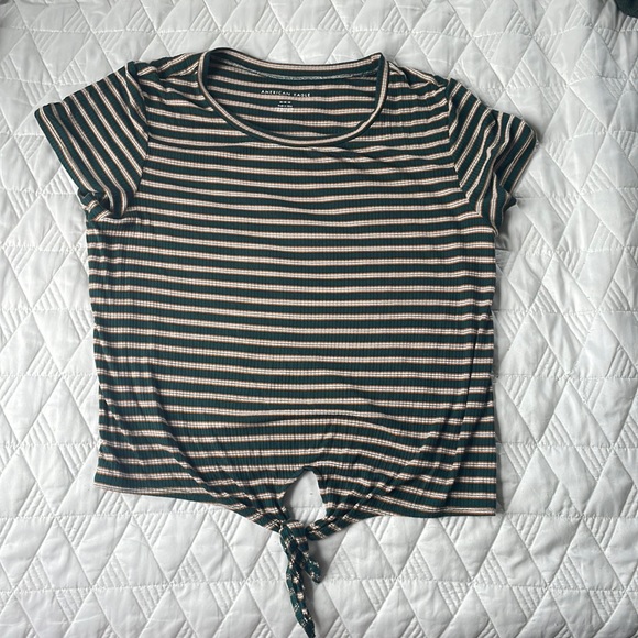 American Eagle Outfitters Tops - American Eagle semi-cropped Green/Orange/ White shirt. Tie at the bottom.